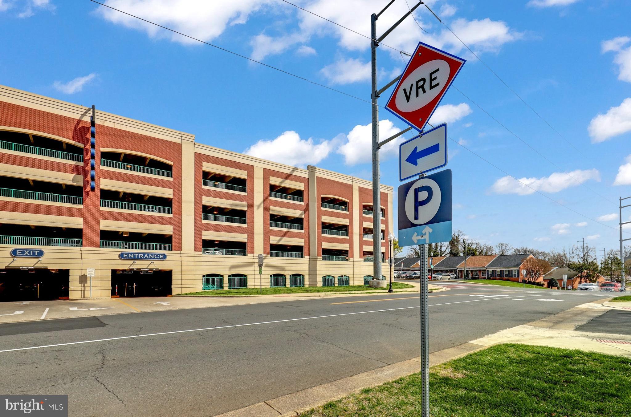 CAYDEN RIDGE - Residential