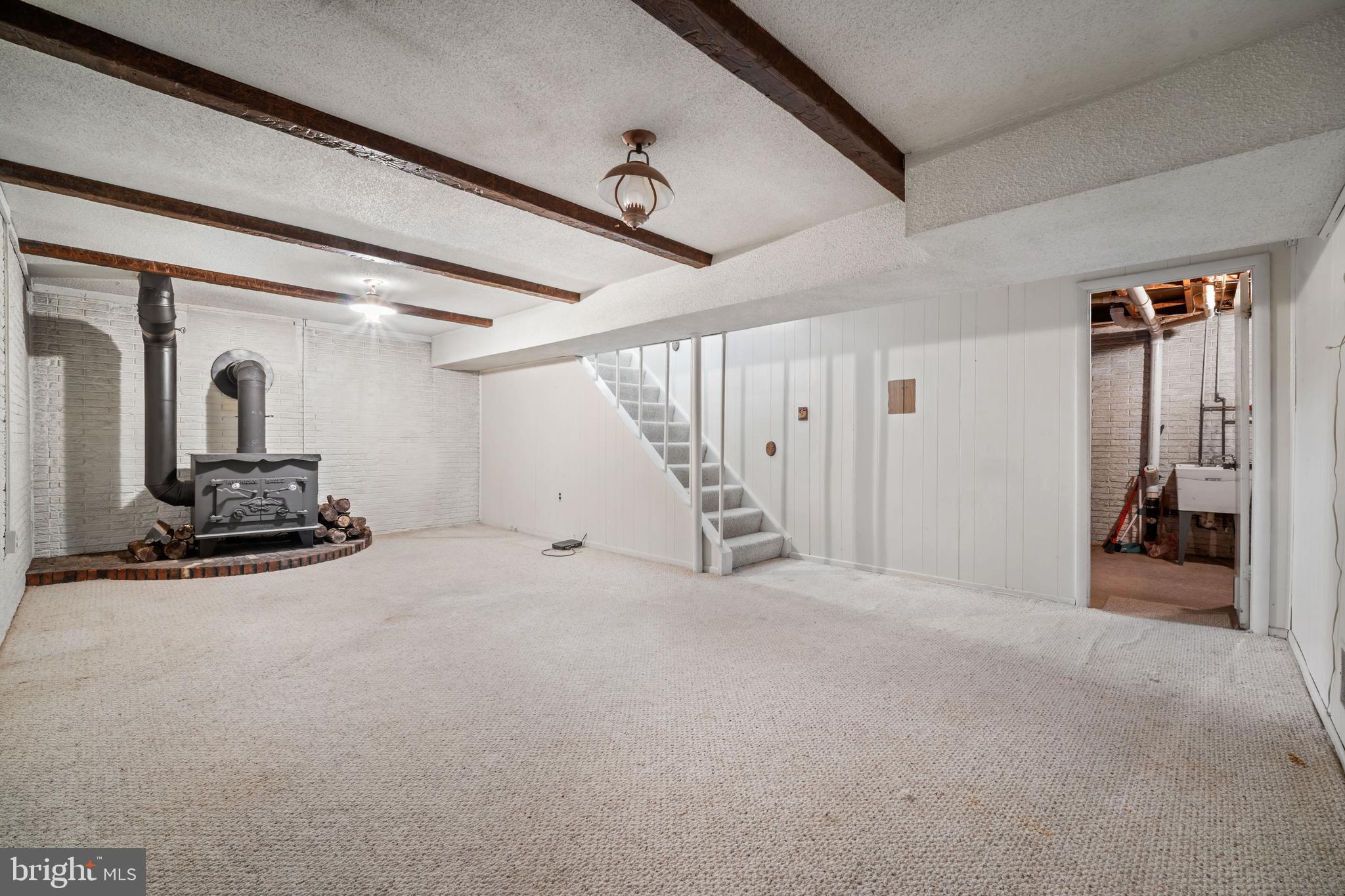 VILLAGE OF OLDE MILL - Residential