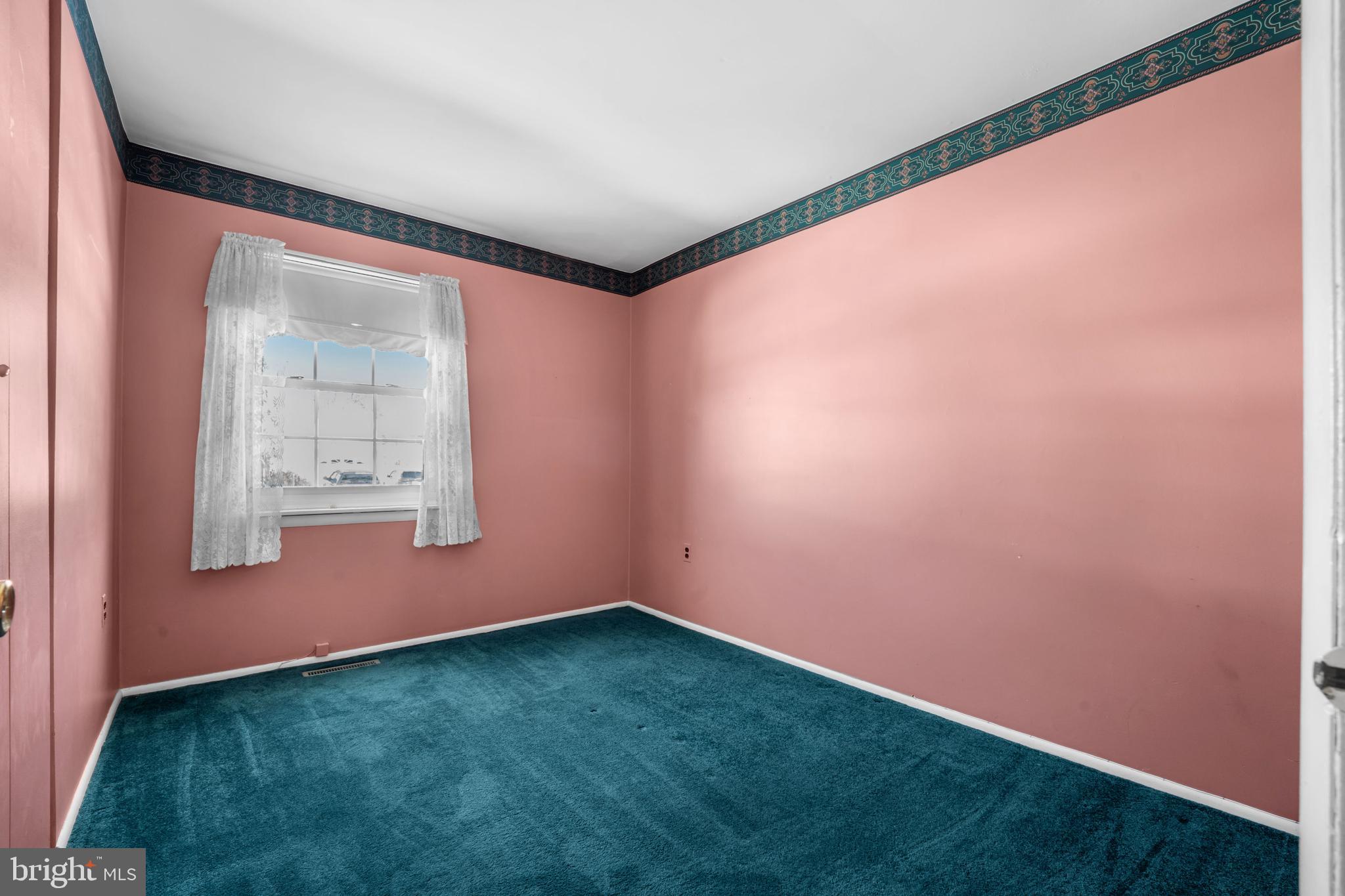 VILLAGE OF OLDE MILL - Residential