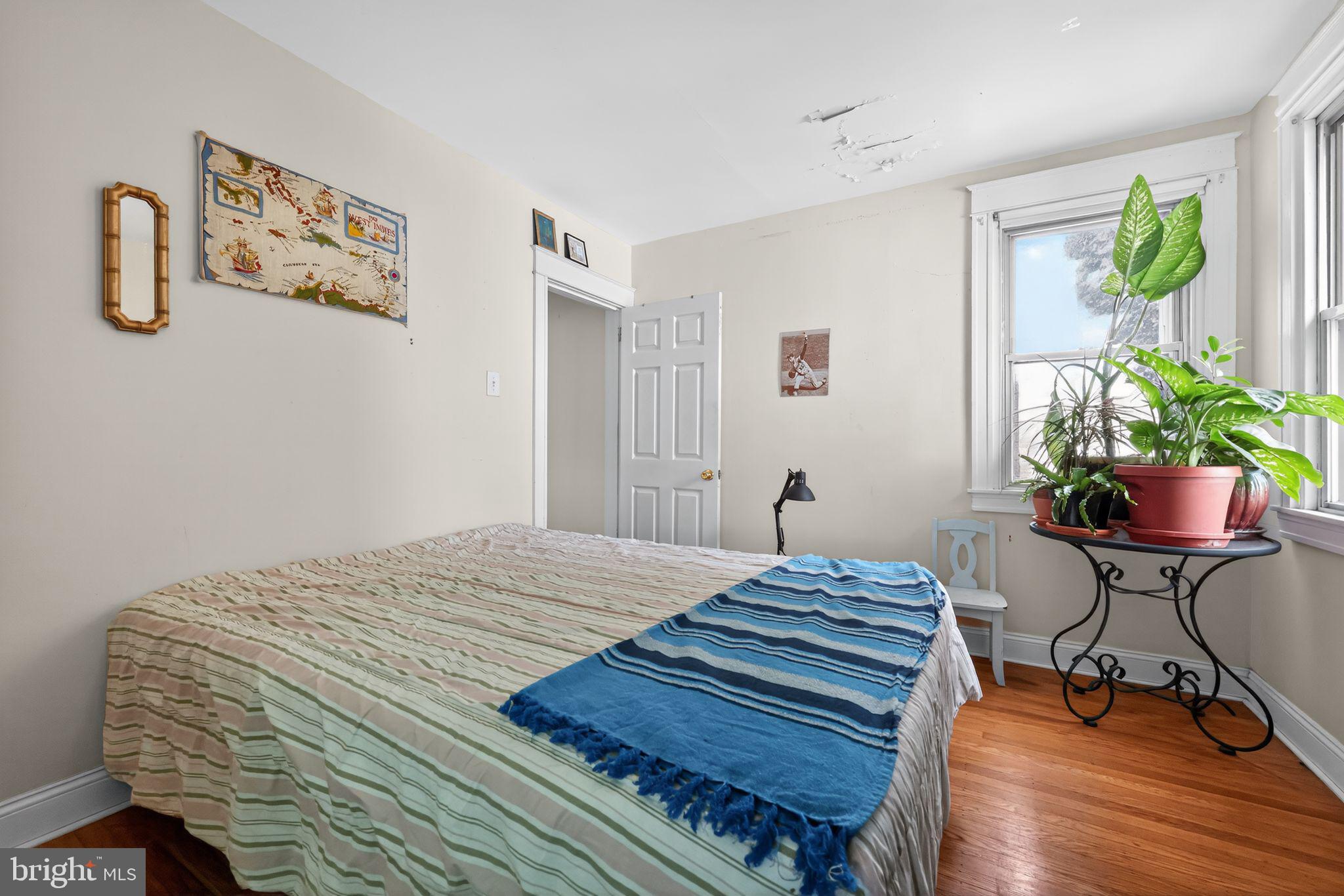 WYNNEWOOD PARK - Residential