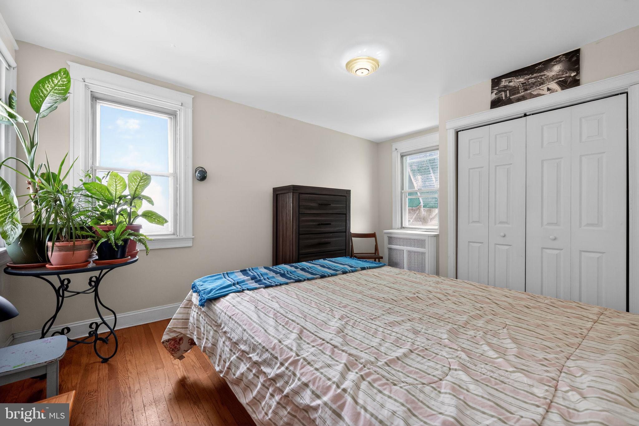 WYNNEWOOD PARK - Residential