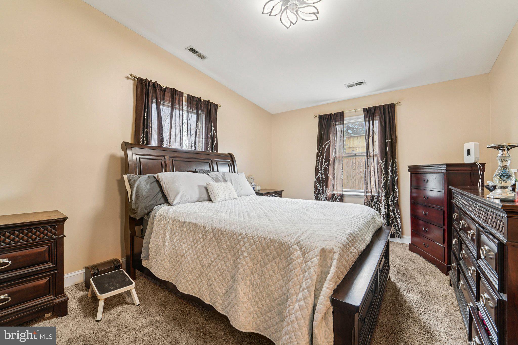 WOODCROFT - Residential