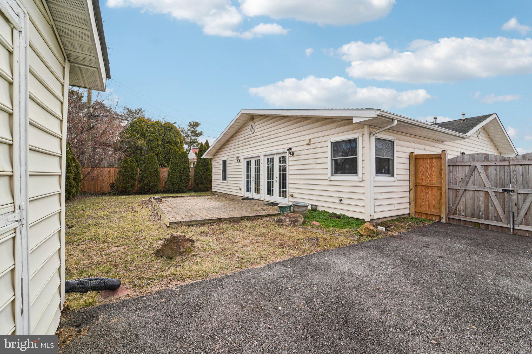 WOODCROFT - Residential