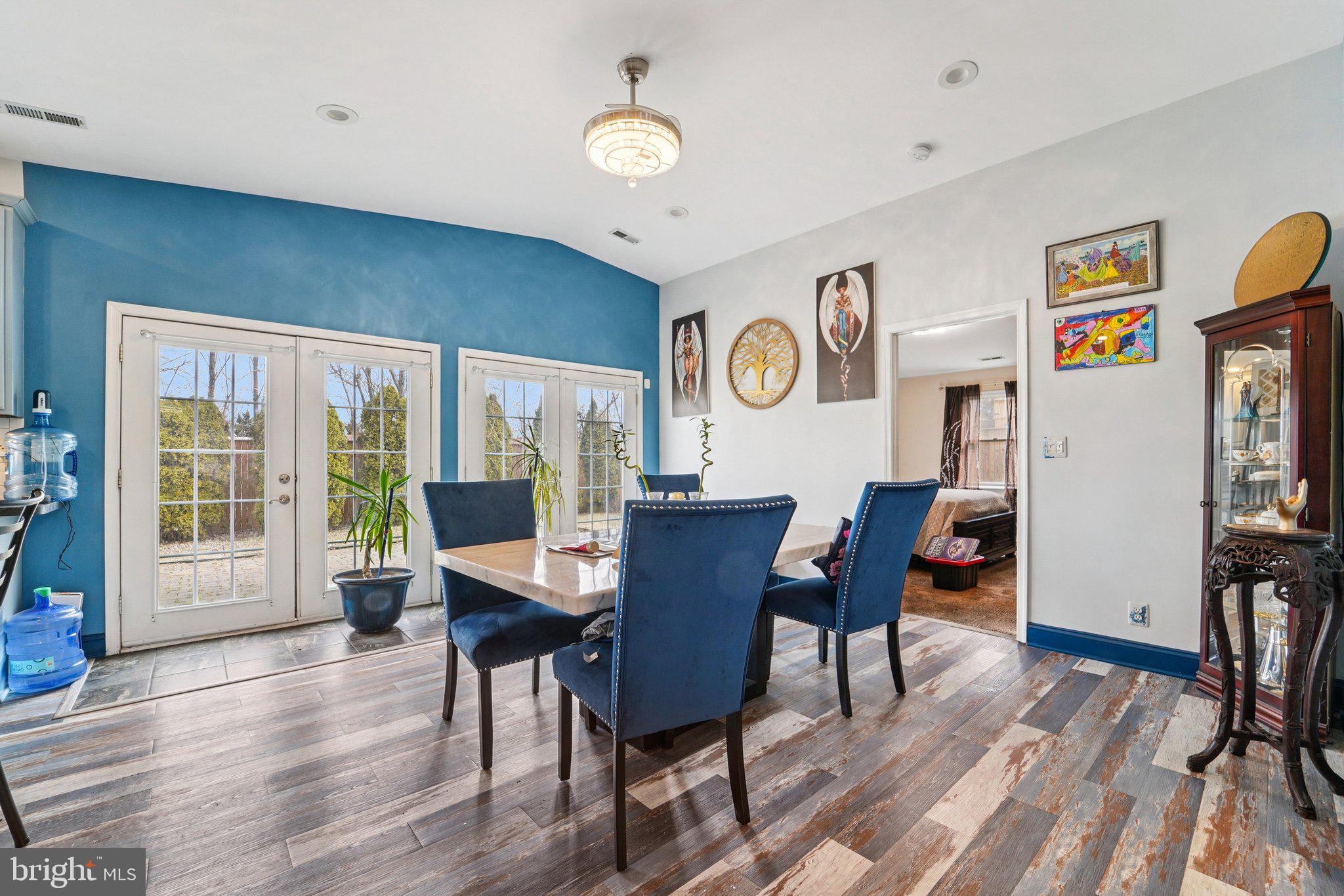 WOODCROFT - Residential