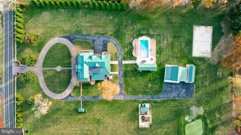 Tiny photo for 505 Washington Avenue, LA PLATA, MD 20646 (MLS # MDCH2049062)