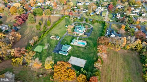 Tiny photo for 505 Washington Avenue, LA PLATA, MD 20646 (MLS # MDCH2049062)