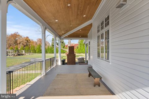 Tiny photo for 505 Washington Avenue, LA PLATA, MD 20646 (MLS # MDCH2049062)
