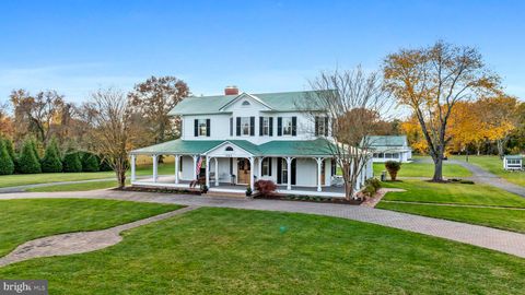 Tiny photo for 505 Washington Avenue, LA PLATA, MD 20646 (MLS # MDCH2049062)
