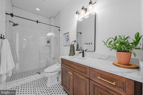 Tiny photo for 505 Washington Avenue, LA PLATA, MD 20646 (MLS # MDCH2049062)