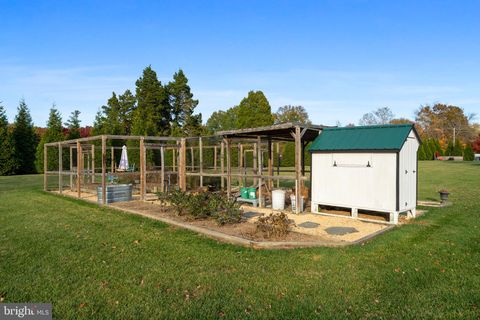 Tiny photo for 505 Washington Avenue, LA PLATA, MD 20646 (MLS # MDCH2049062)