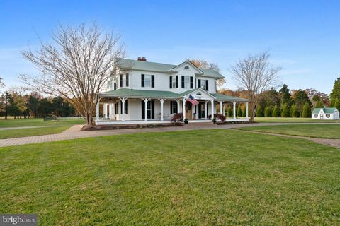 Tiny photo for 505 Washington Avenue, LA PLATA, MD 20646 (MLS # MDCH2049062)
