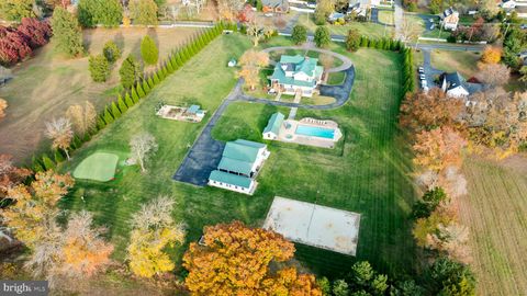 Tiny photo for 505 Washington Avenue, LA PLATA, MD 20646 (MLS # MDCH2049062)