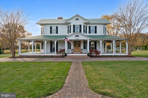 Tiny photo for 505 Washington Avenue, LA PLATA, MD 20646 (MLS # MDCH2049062)