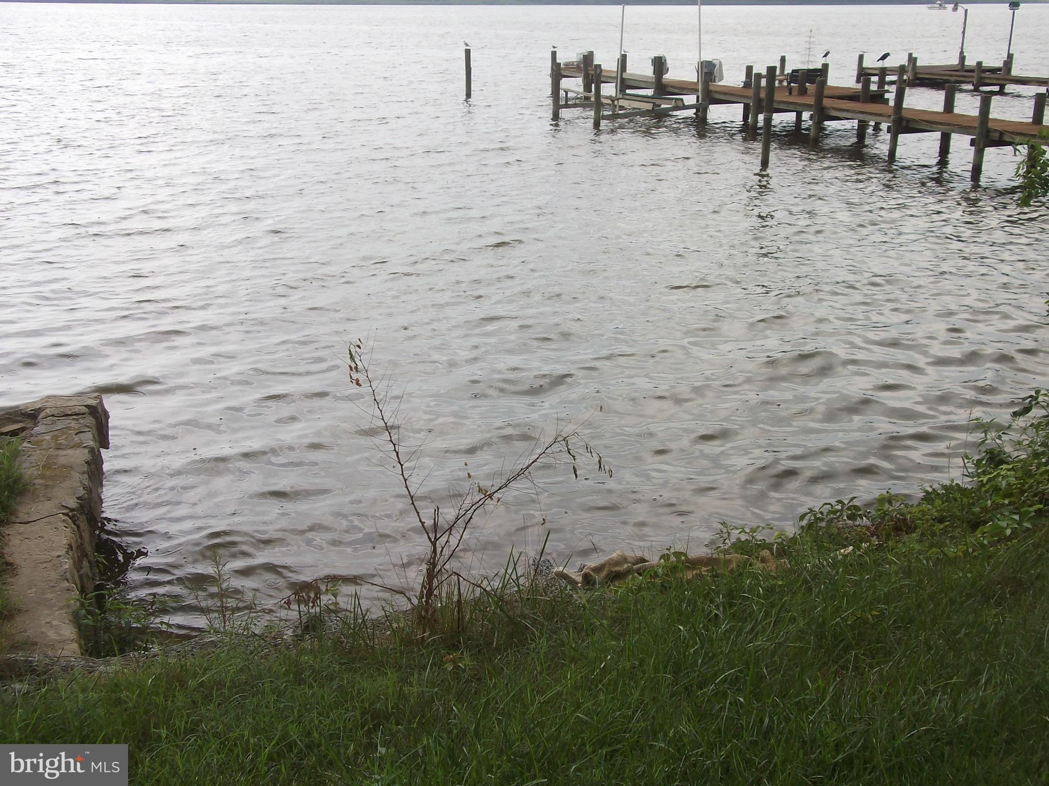 TWIN RIVER BEACH - Residential