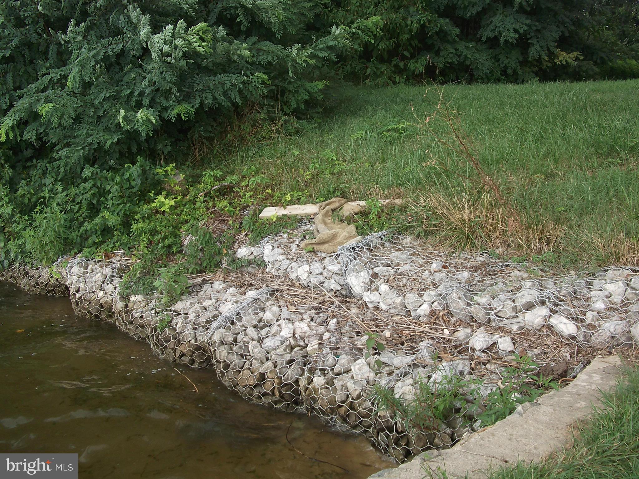 TWIN RIVER BEACH - Residential