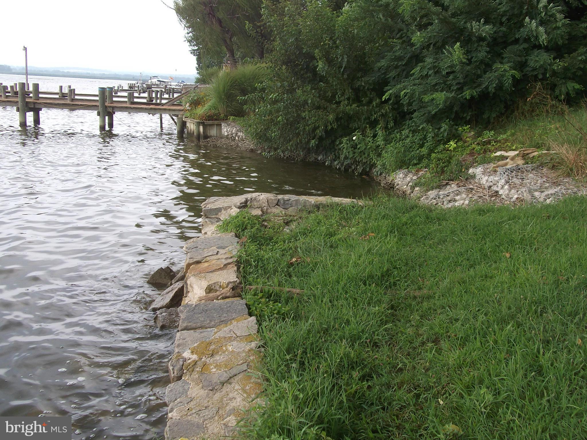 TWIN RIVER BEACH - Residential