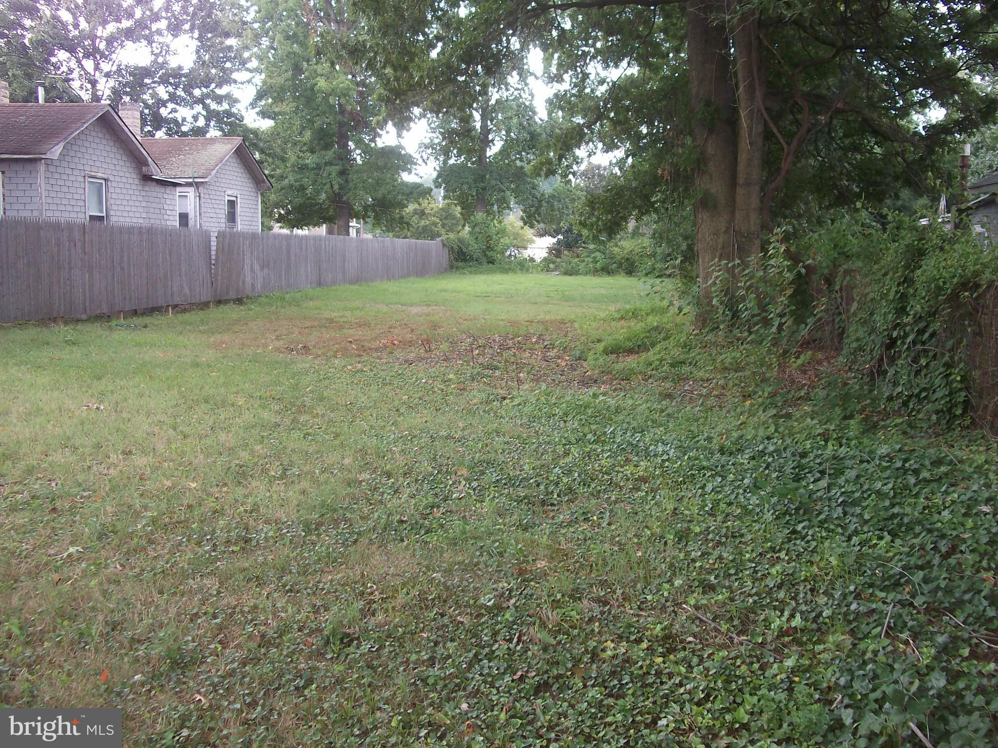 TWIN RIVER BEACH - Residential