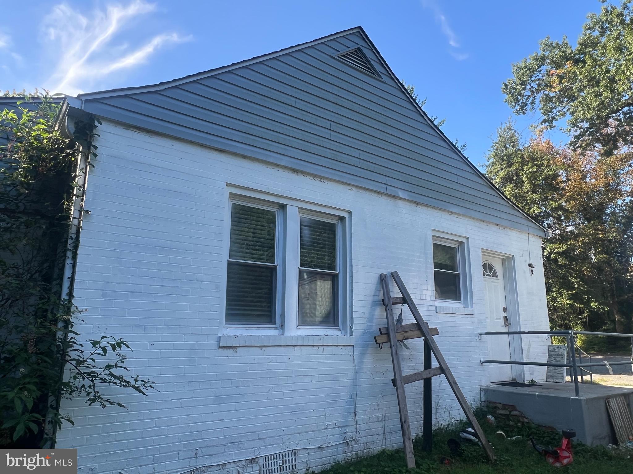 5431 OLD CRAIN HIGHWAY