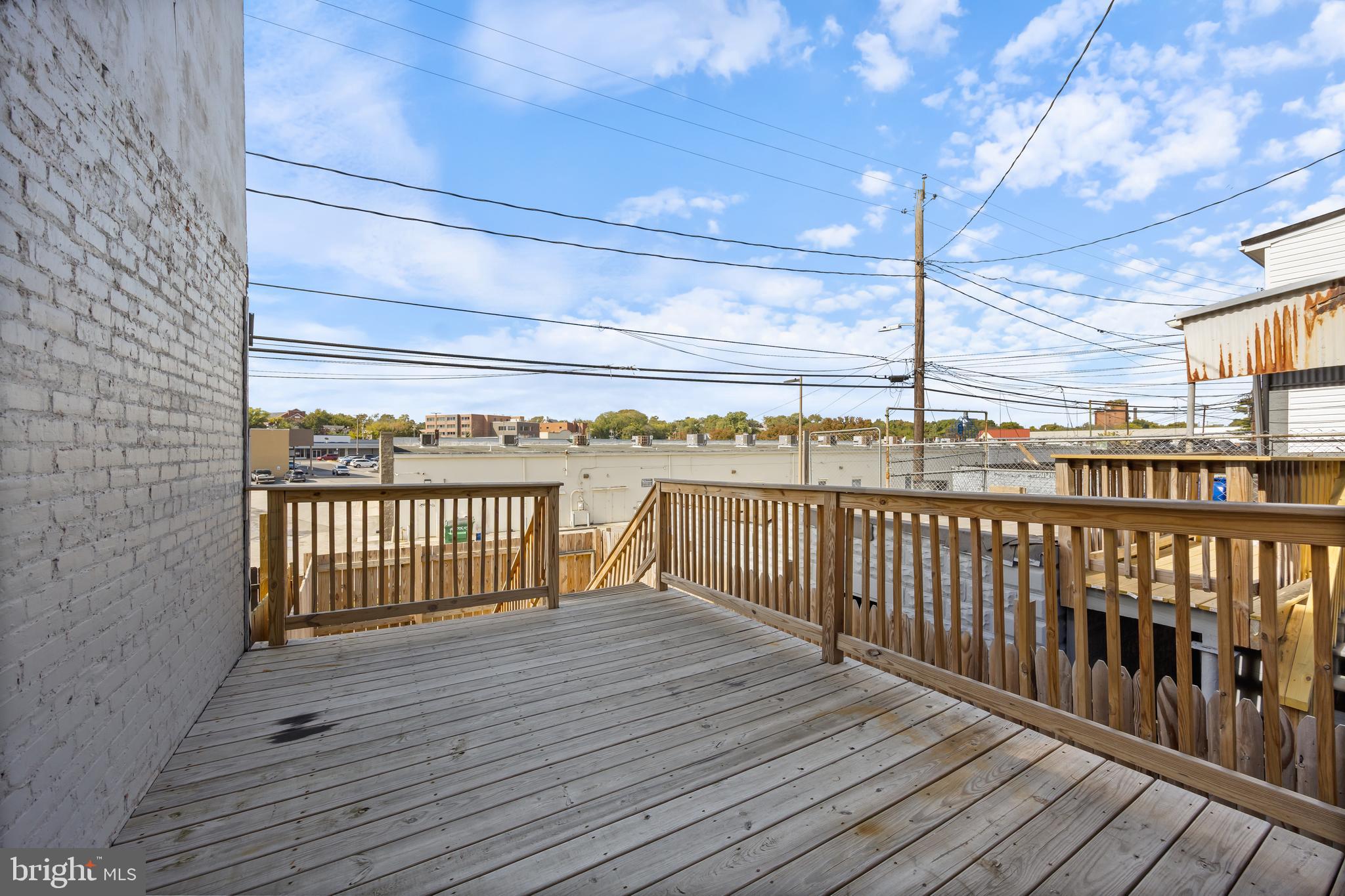 MILL HILL - Residential