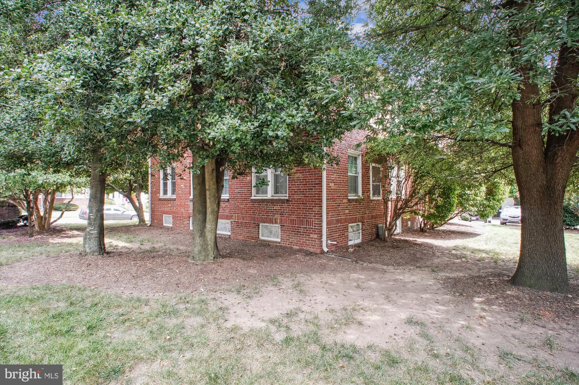 1706 DEWITT AVENUE A