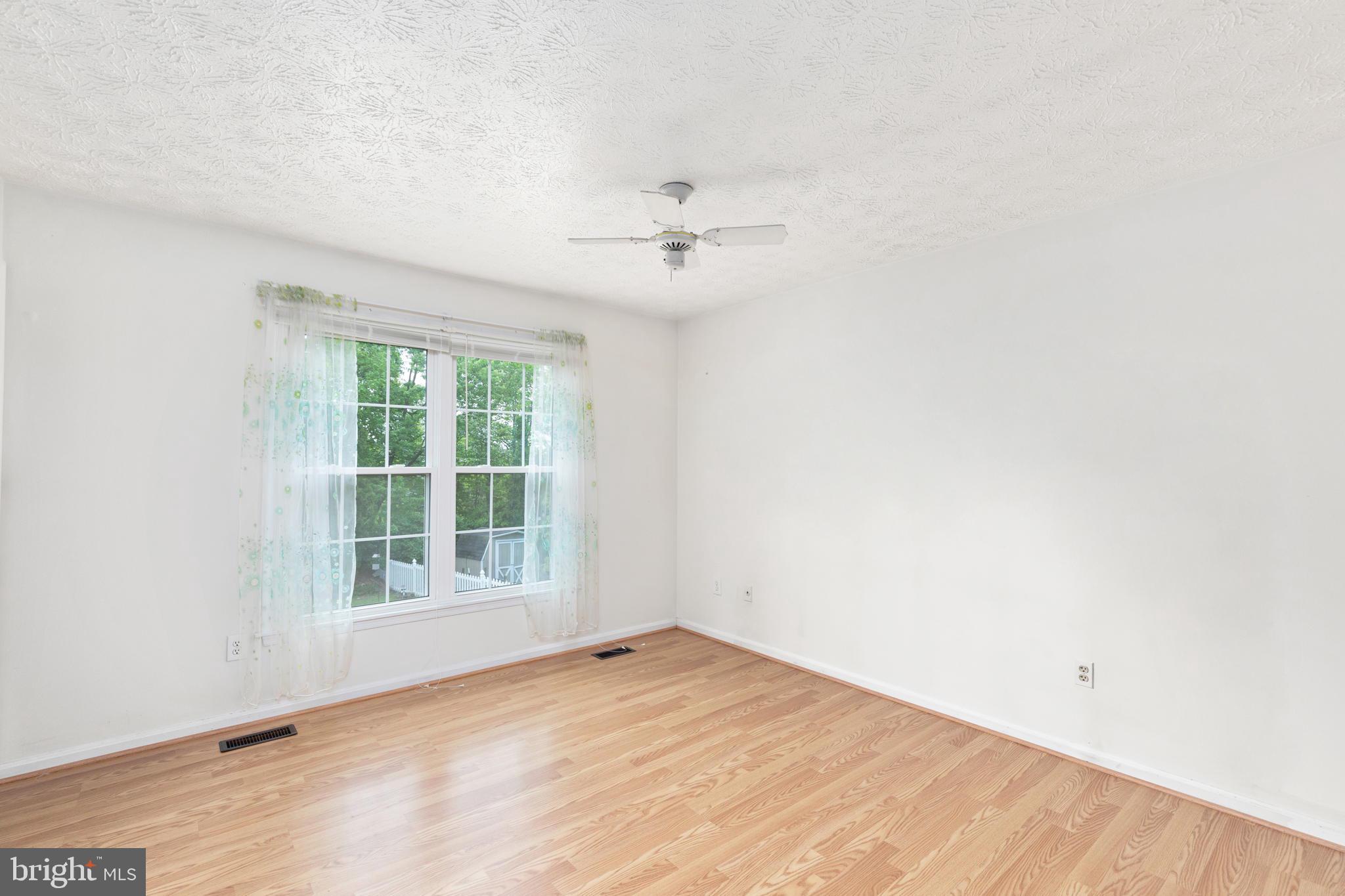 FAIRWIND FARMS - Residential