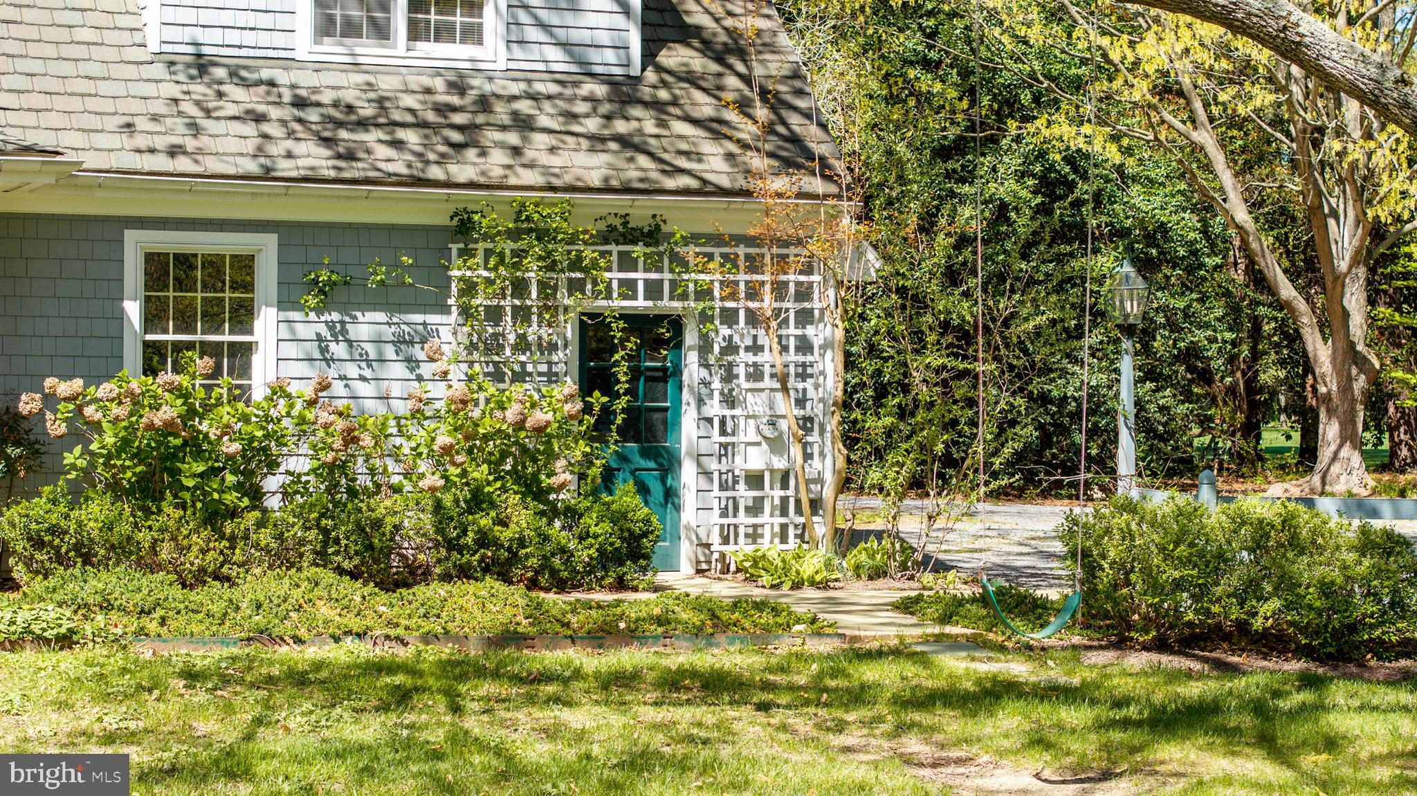 HOLLY HARBOR - Residential