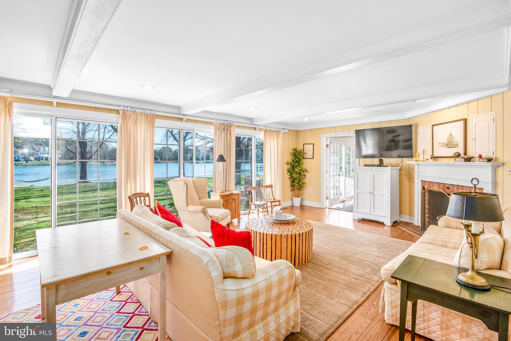 HOLLY HARBOR - Residential