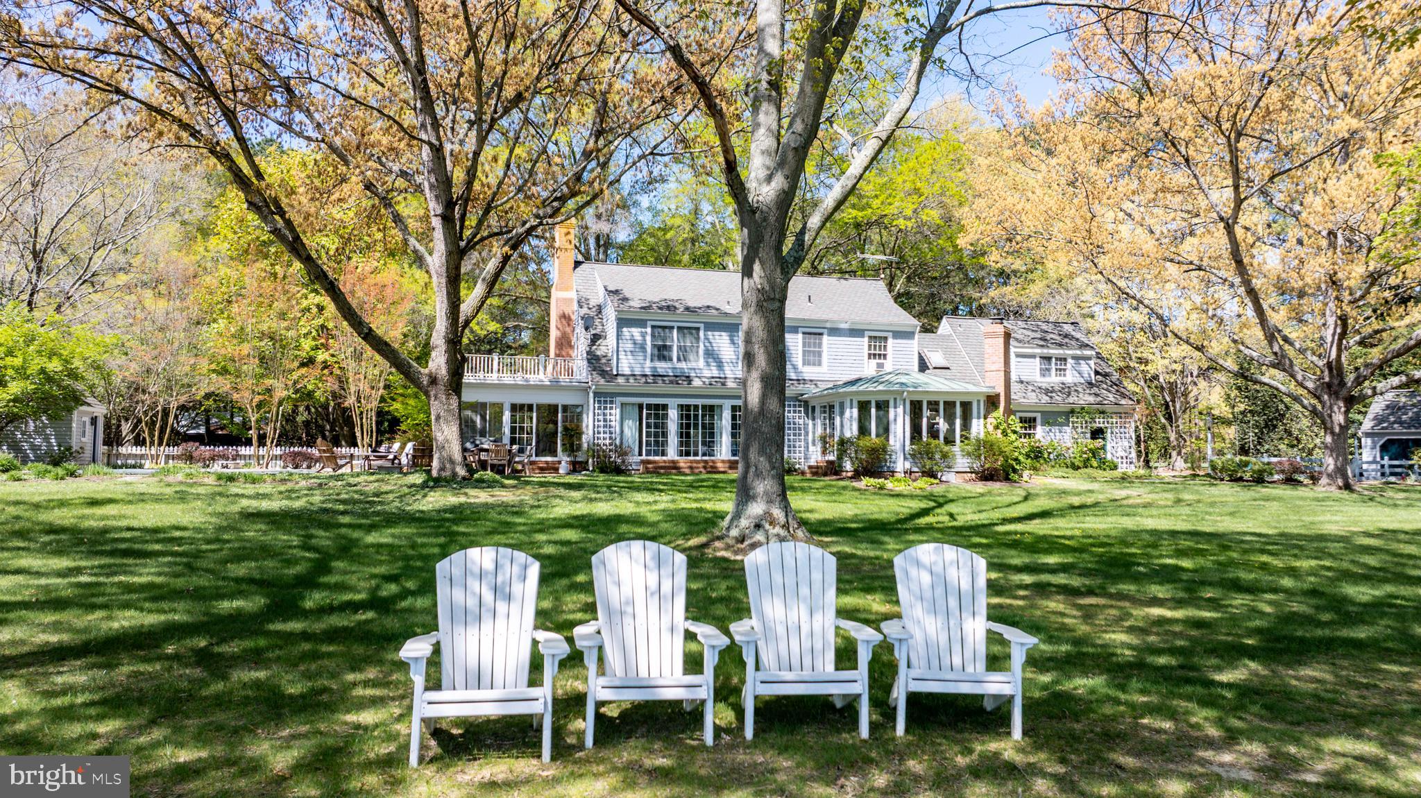 HOLLY HARBOR - Residential