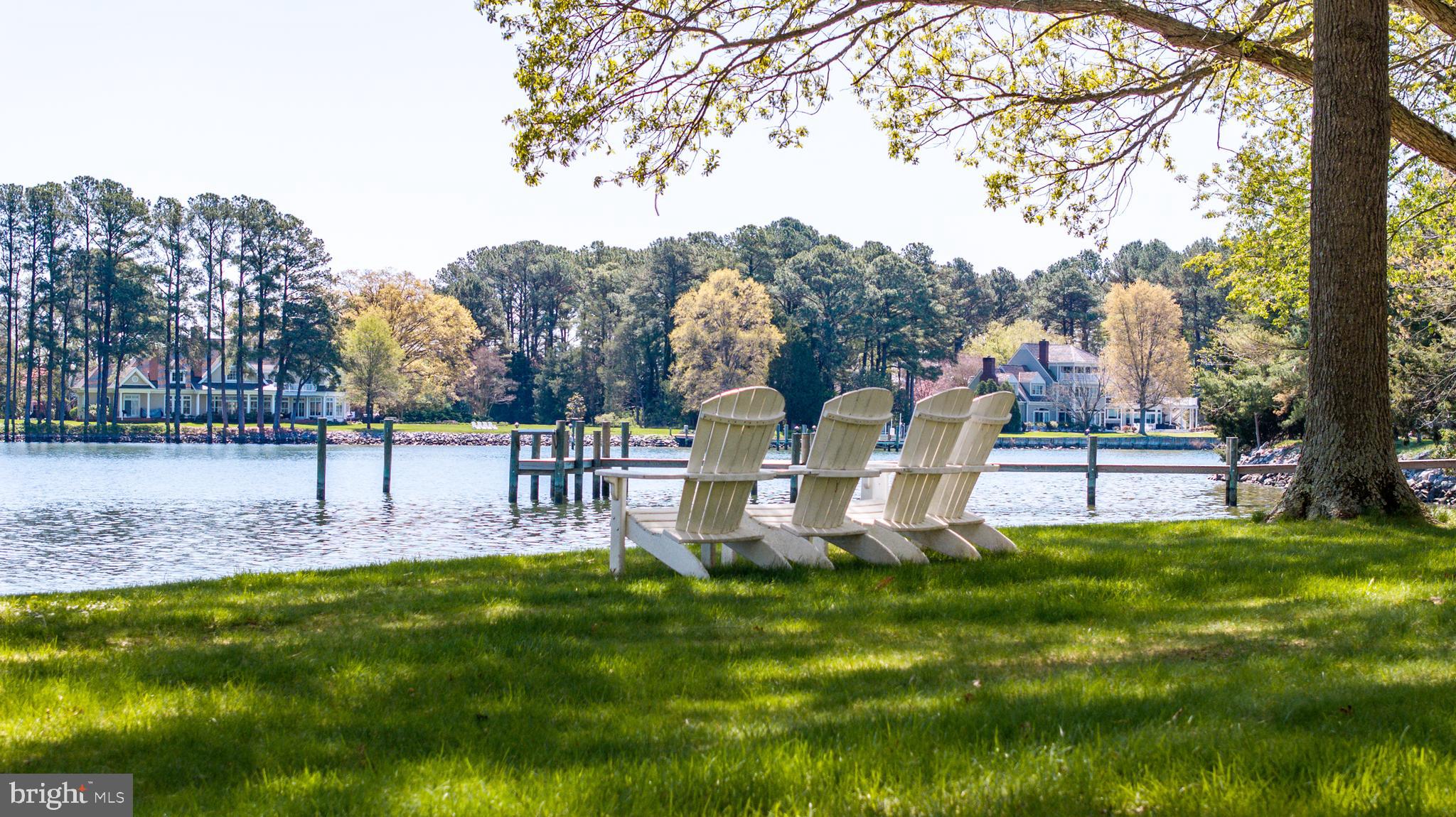 HOLLY HARBOR - Residential