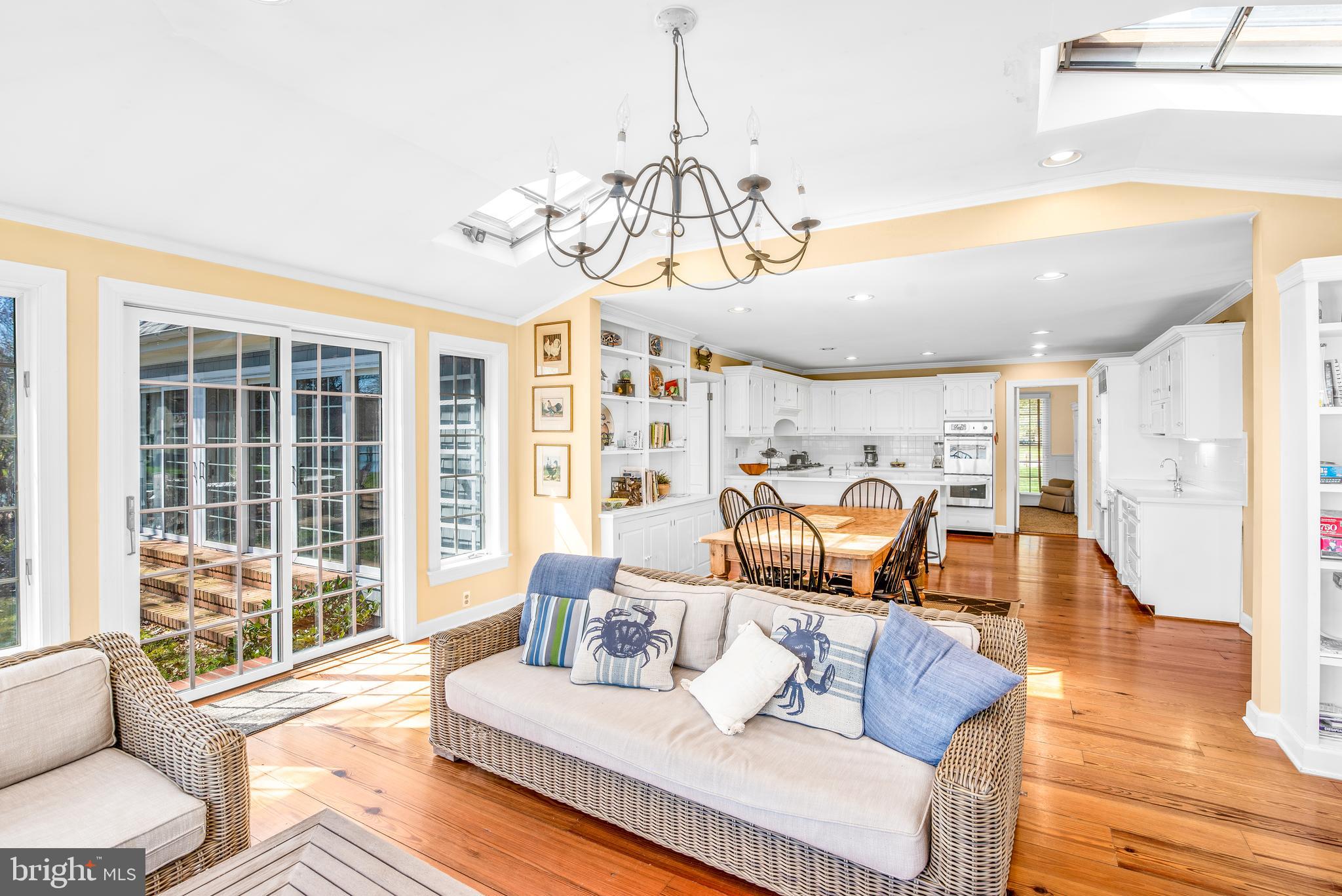 HOLLY HARBOR - Residential