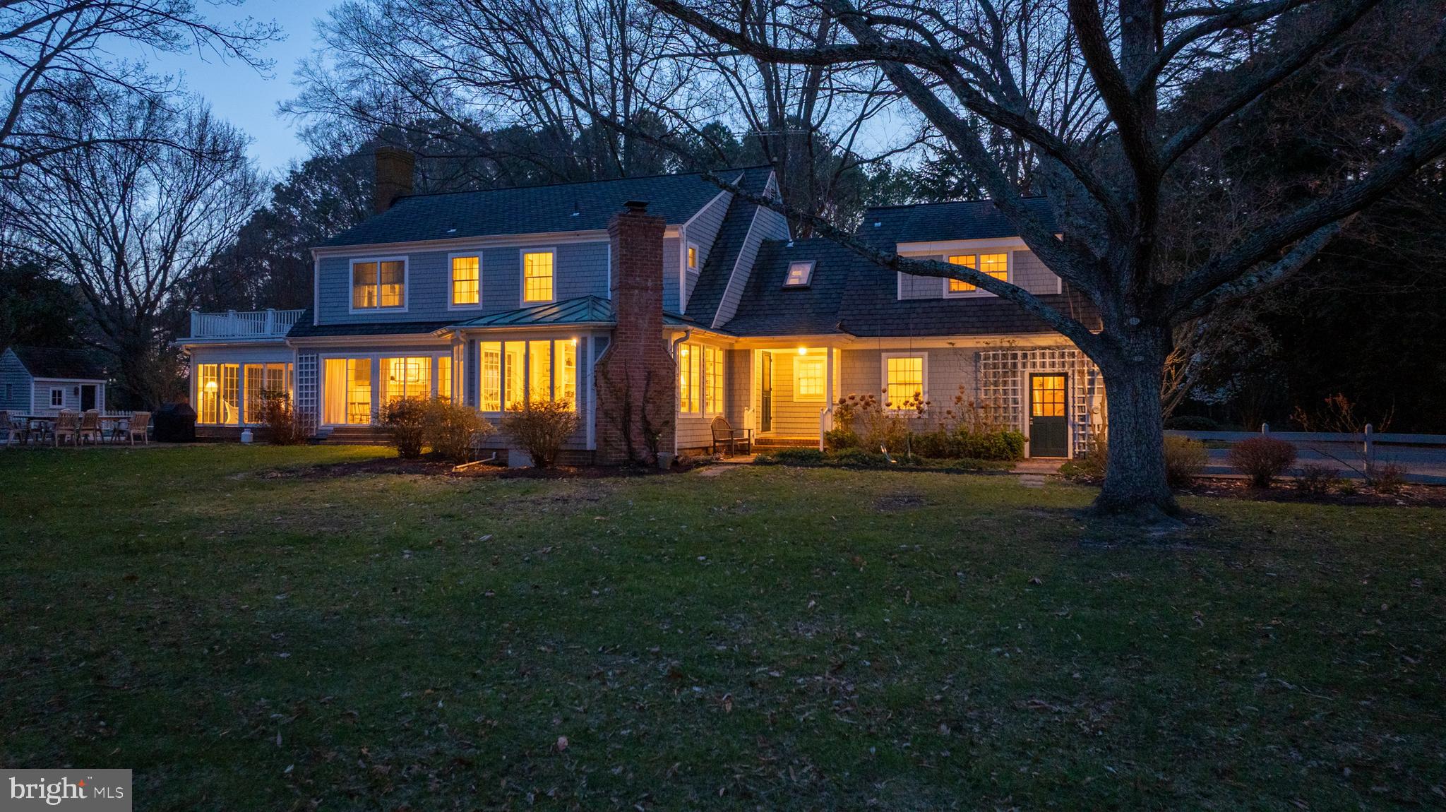 HOLLY HARBOR - Residential