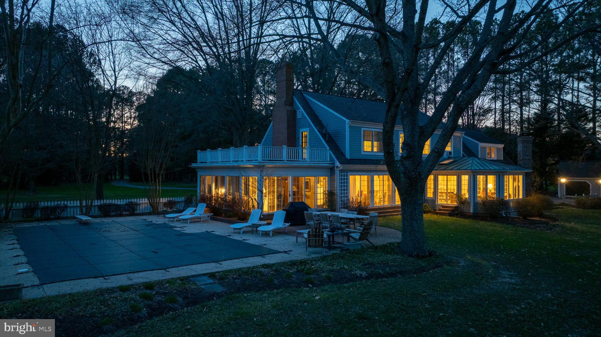 HOLLY HARBOR - Residential