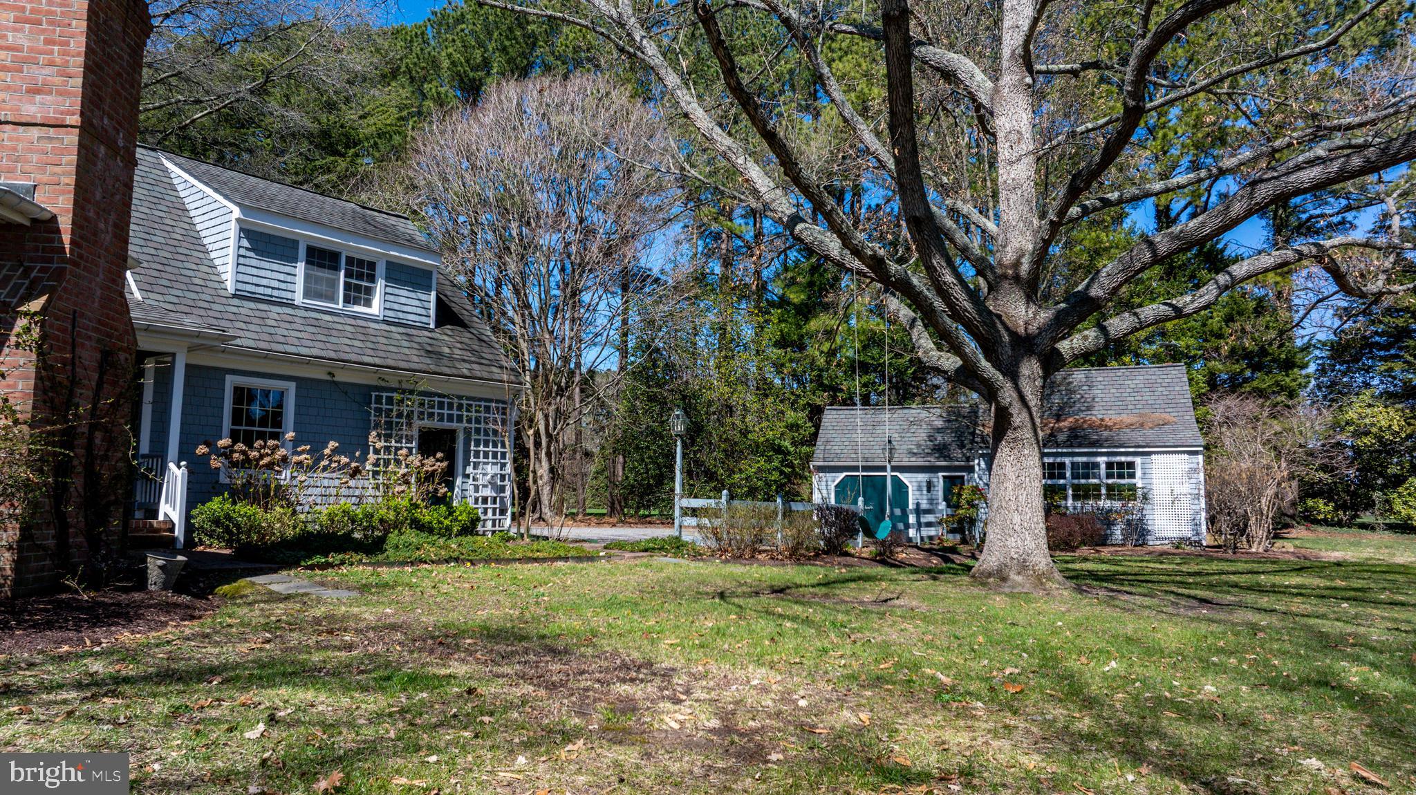 HOLLY HARBOR - Residential