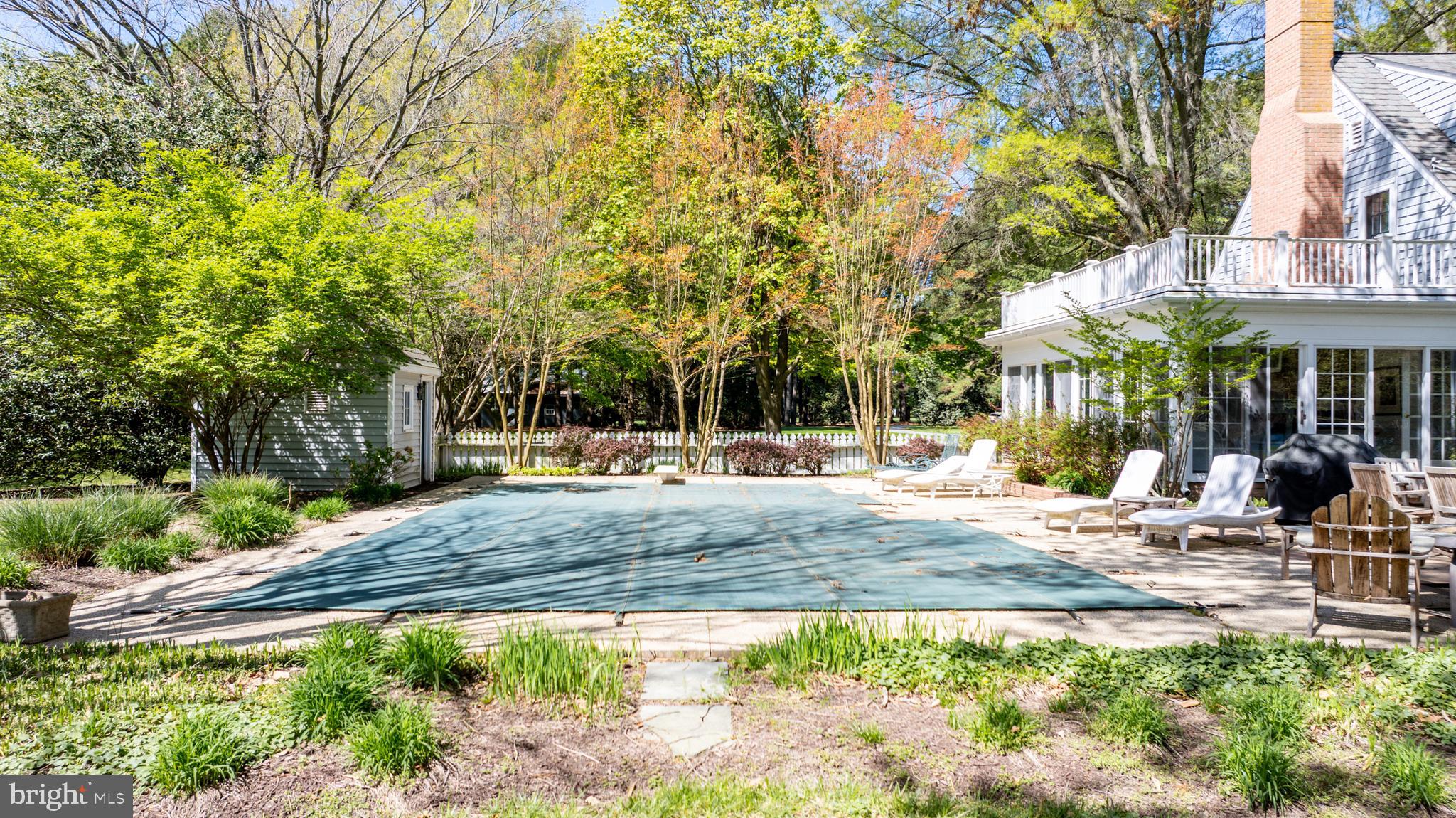 HOLLY HARBOR - Residential