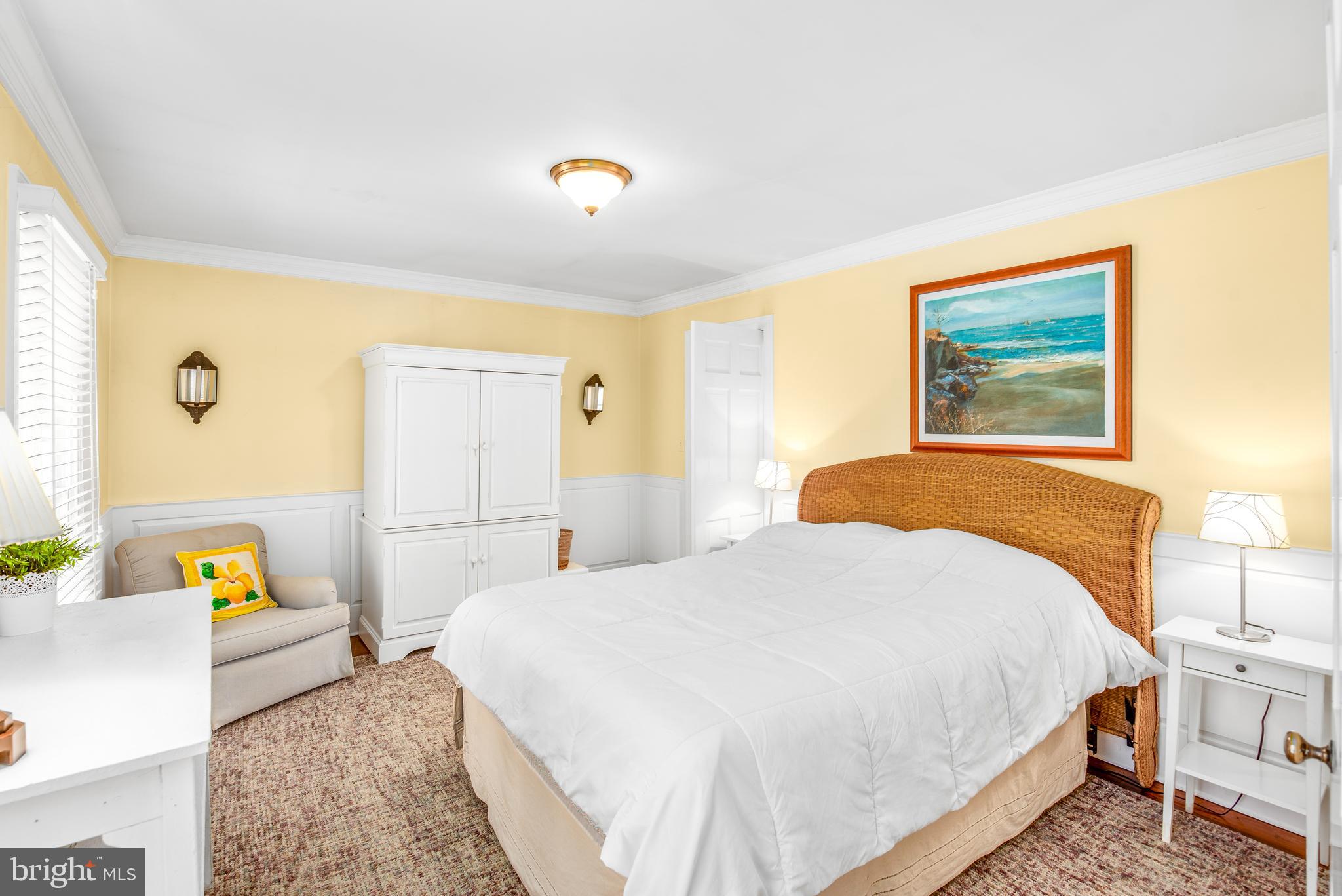 HOLLY HARBOR - Residential