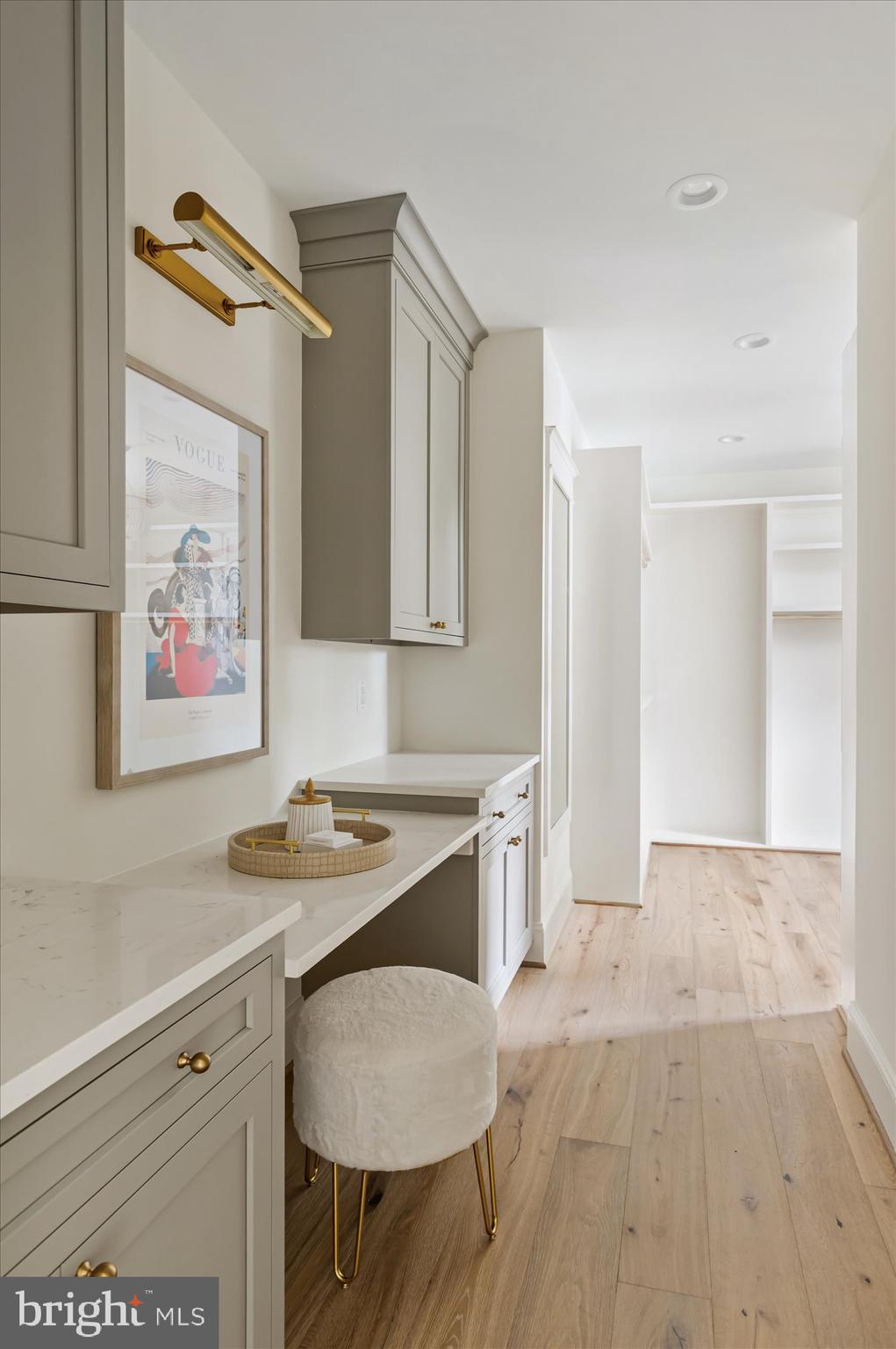 LEXINGTON VILLAGE - Residential