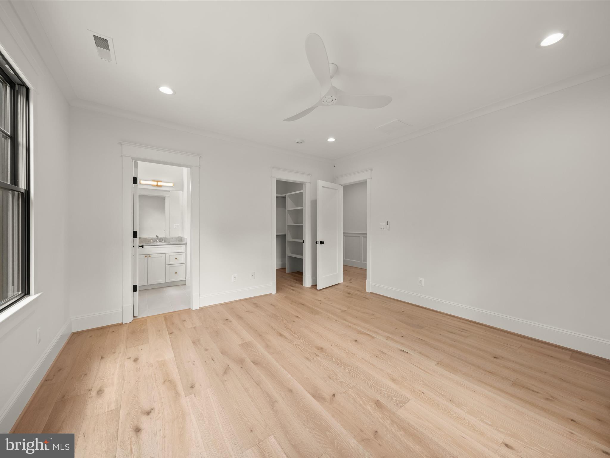 LEXINGTON VILLAGE - Residential