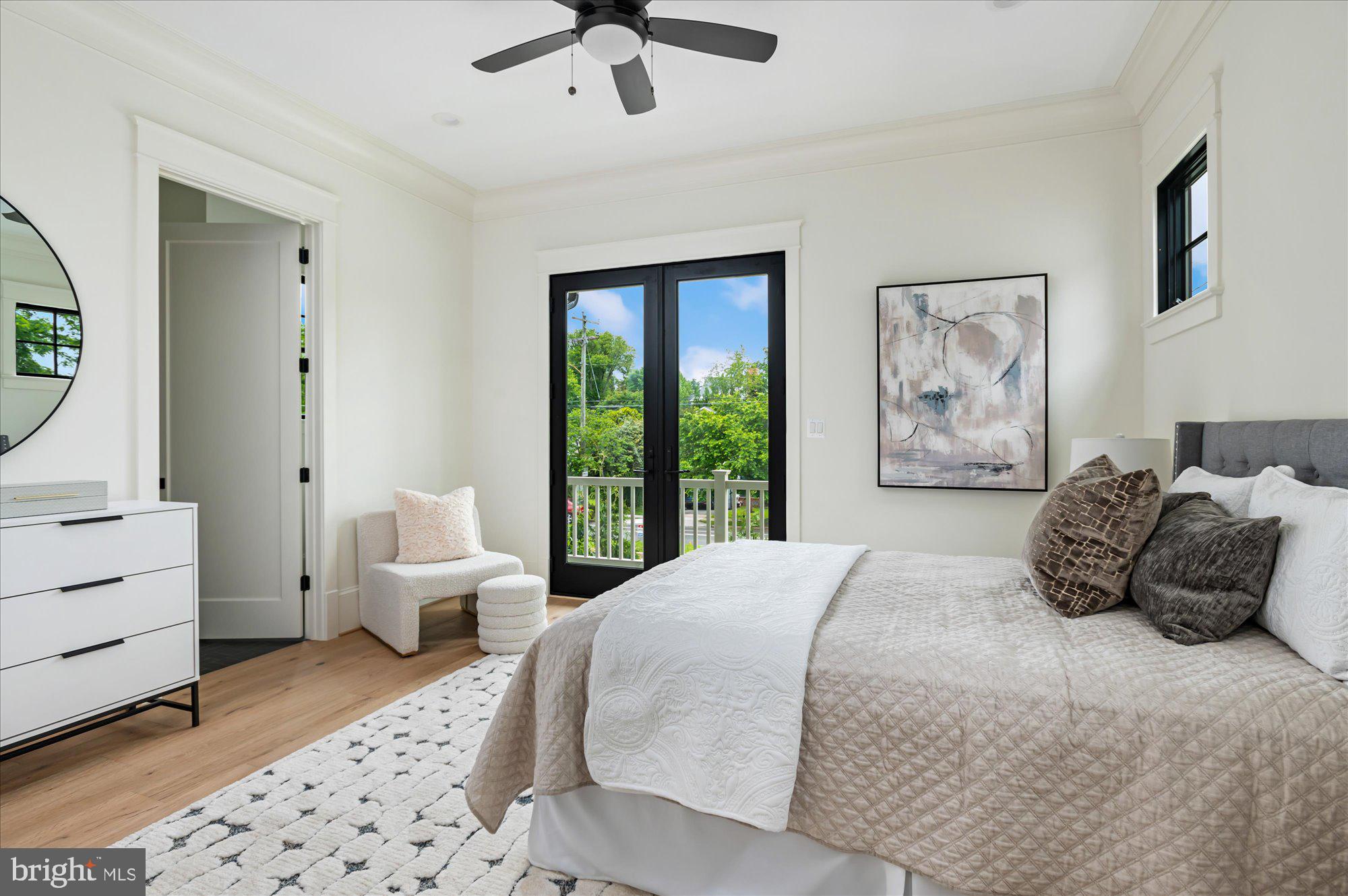 LEXINGTON VILLAGE - Residential