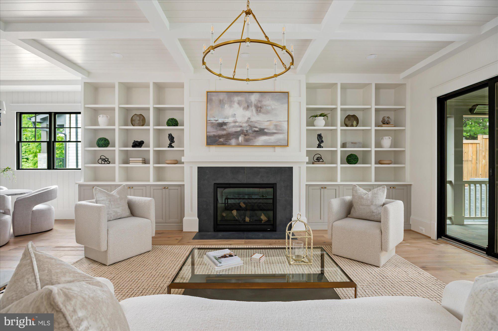 LEXINGTON VILLAGE - Residential