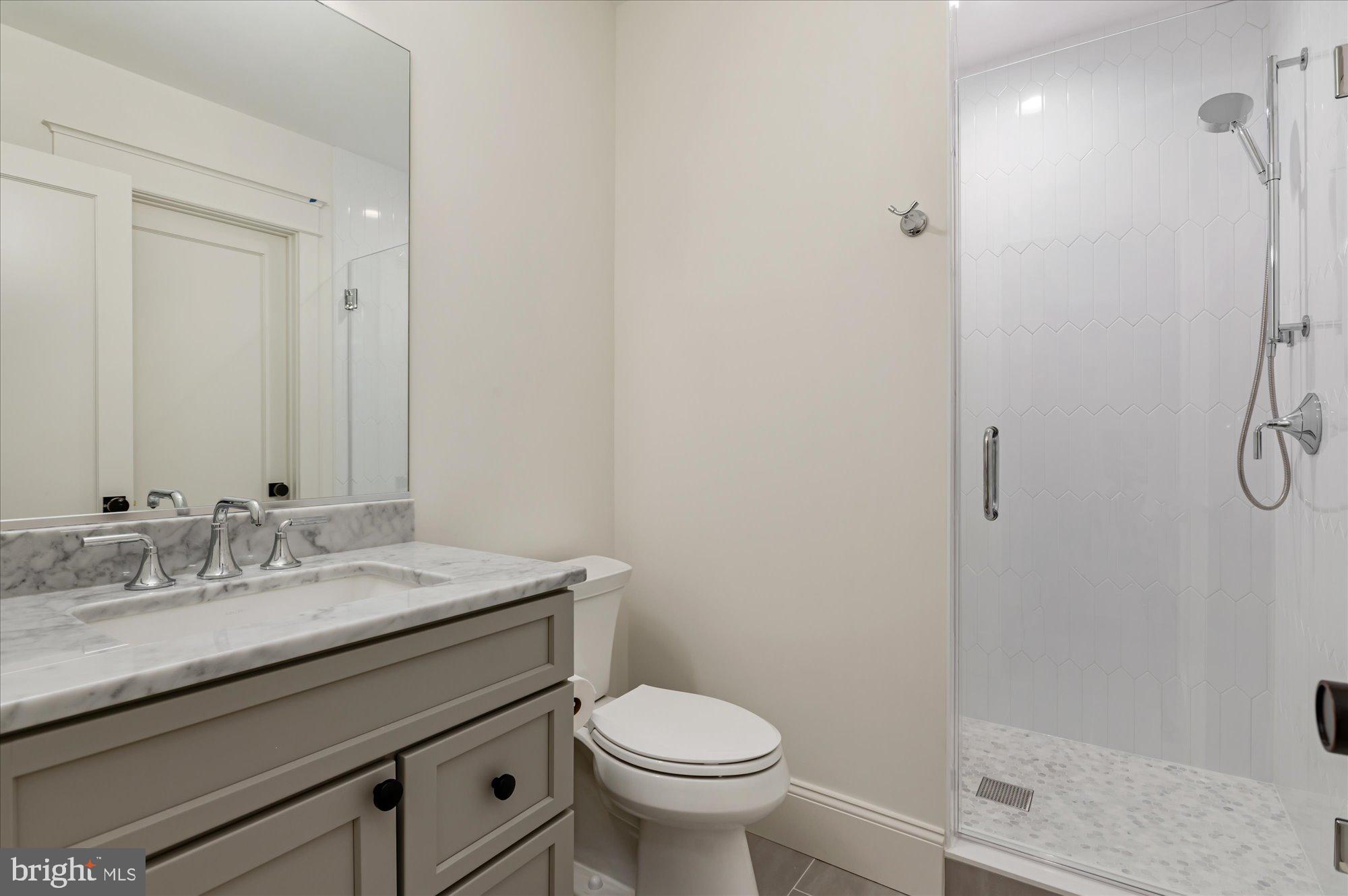 LEXINGTON VILLAGE - Residential