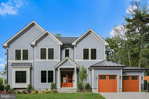 2951 N NOTTINGHAM STREET ARLINGTON VA 22207