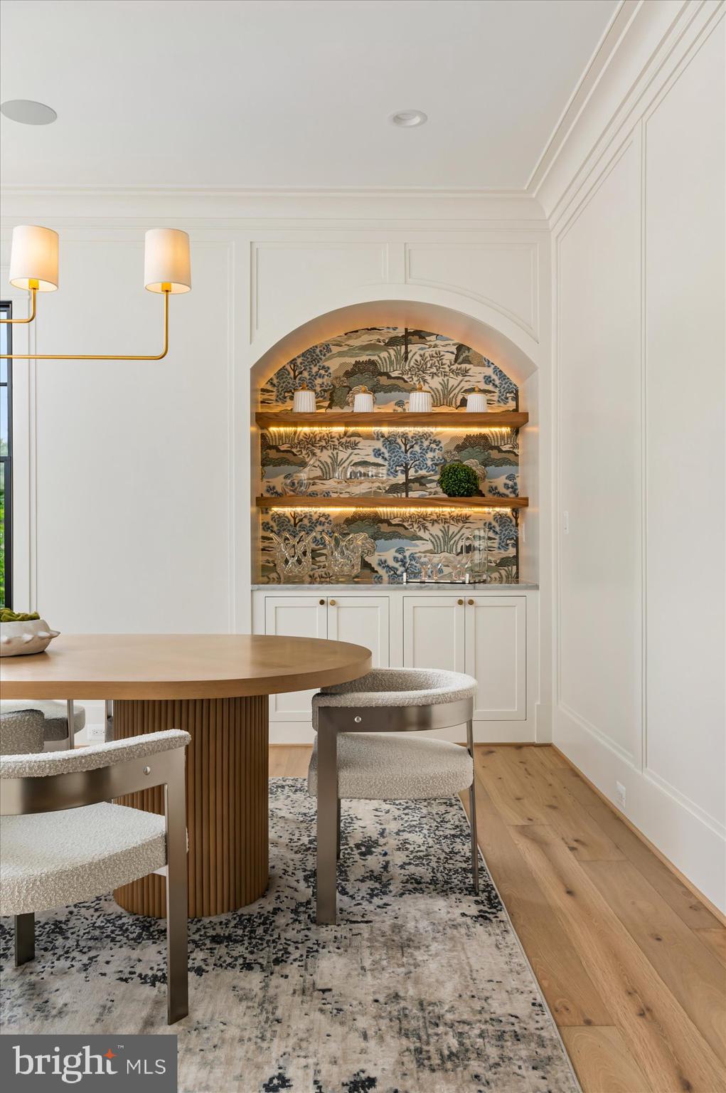 LEXINGTON VILLAGE - Residential