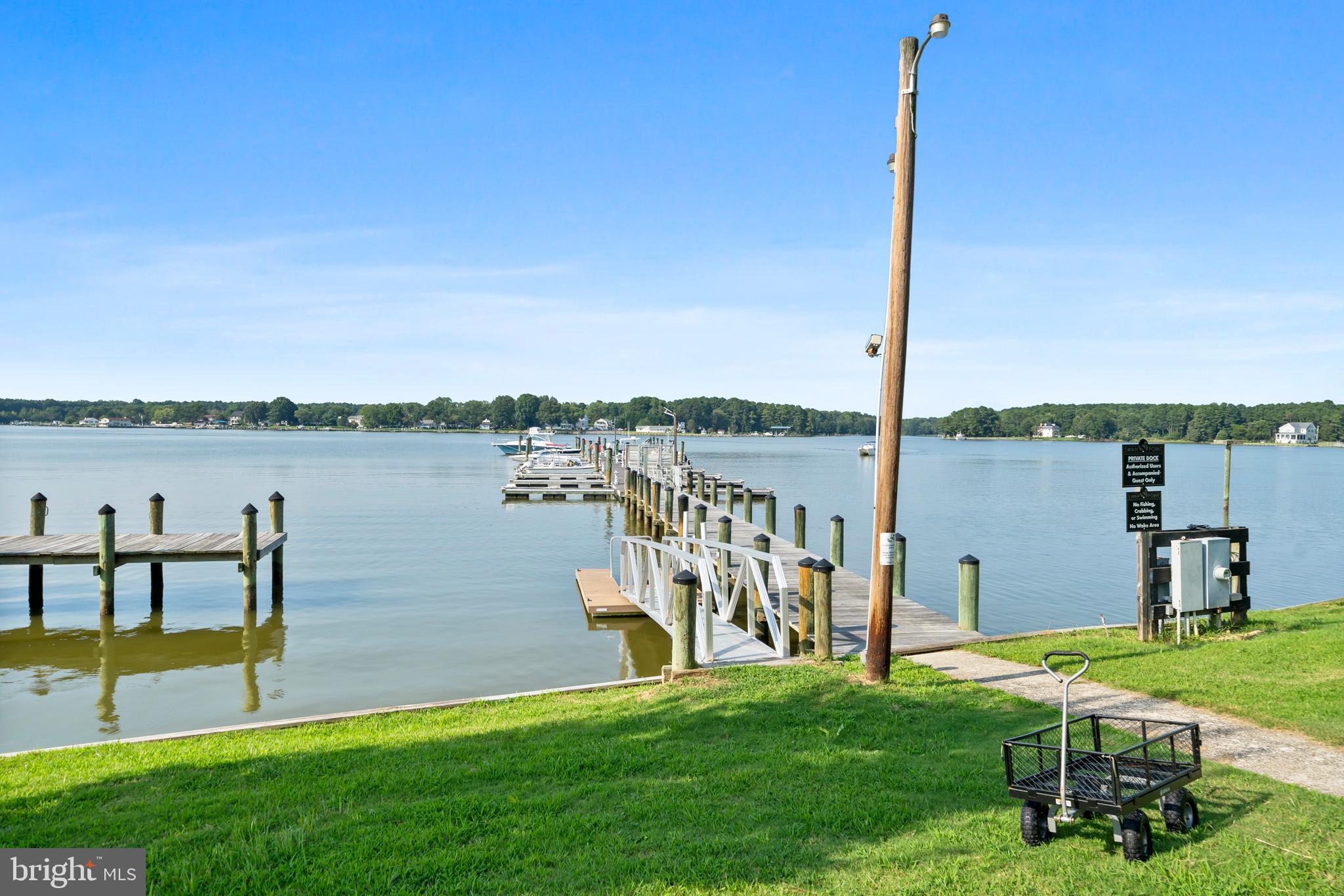 SWAN POINT - Residential