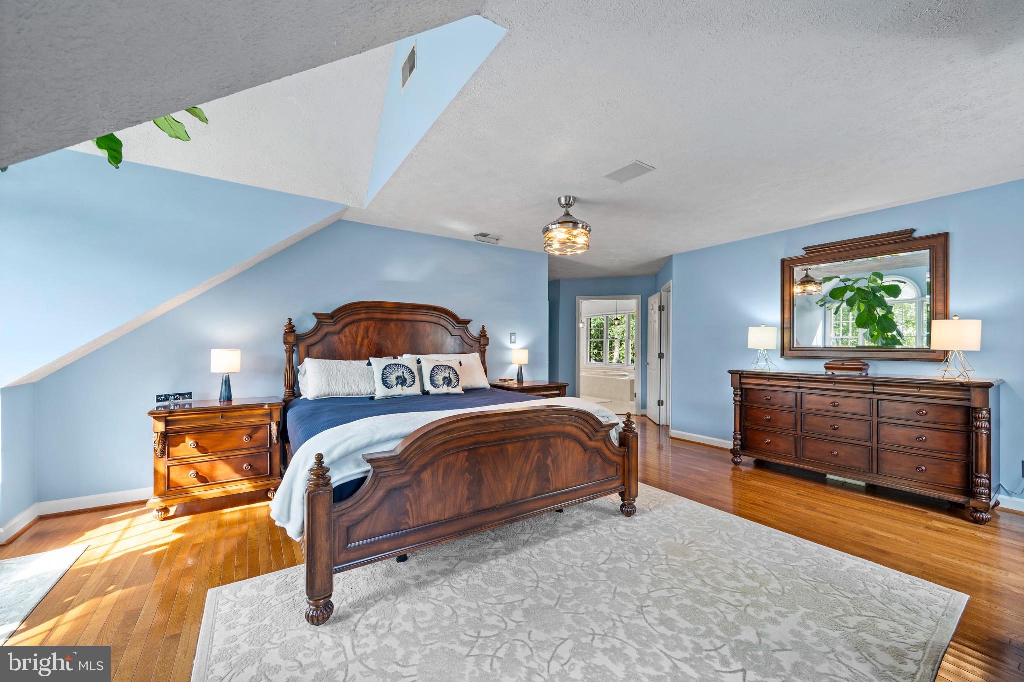 SWAN POINT - Residential