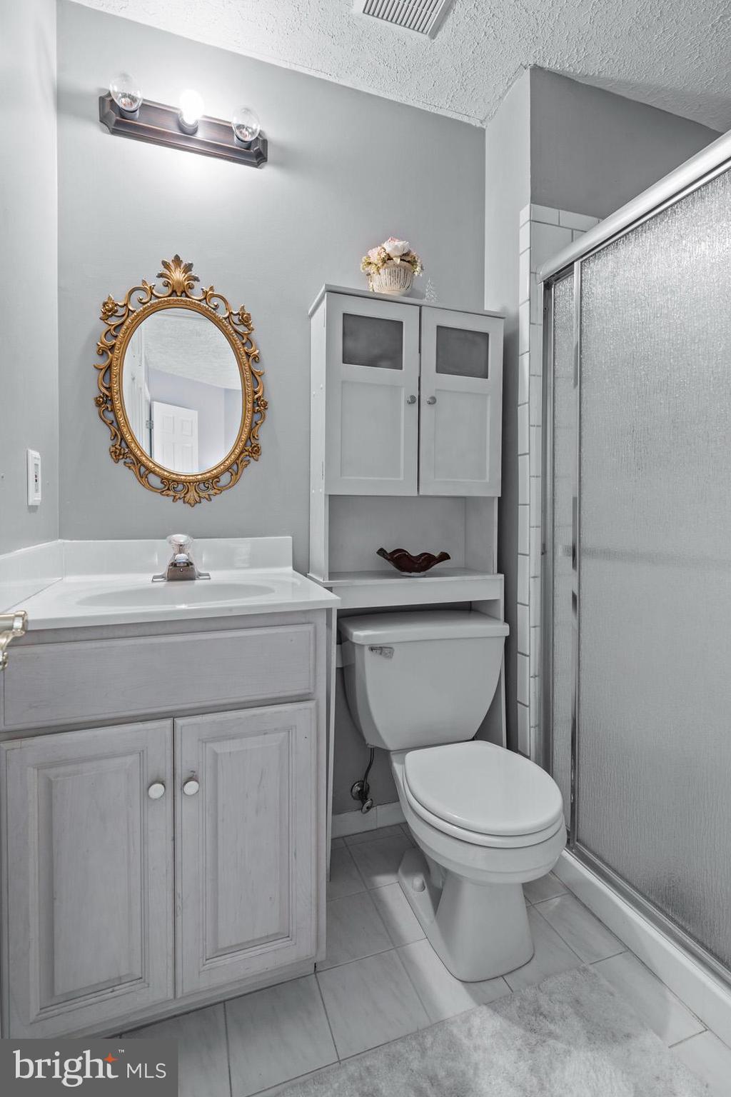 SWAN POINT - Residential