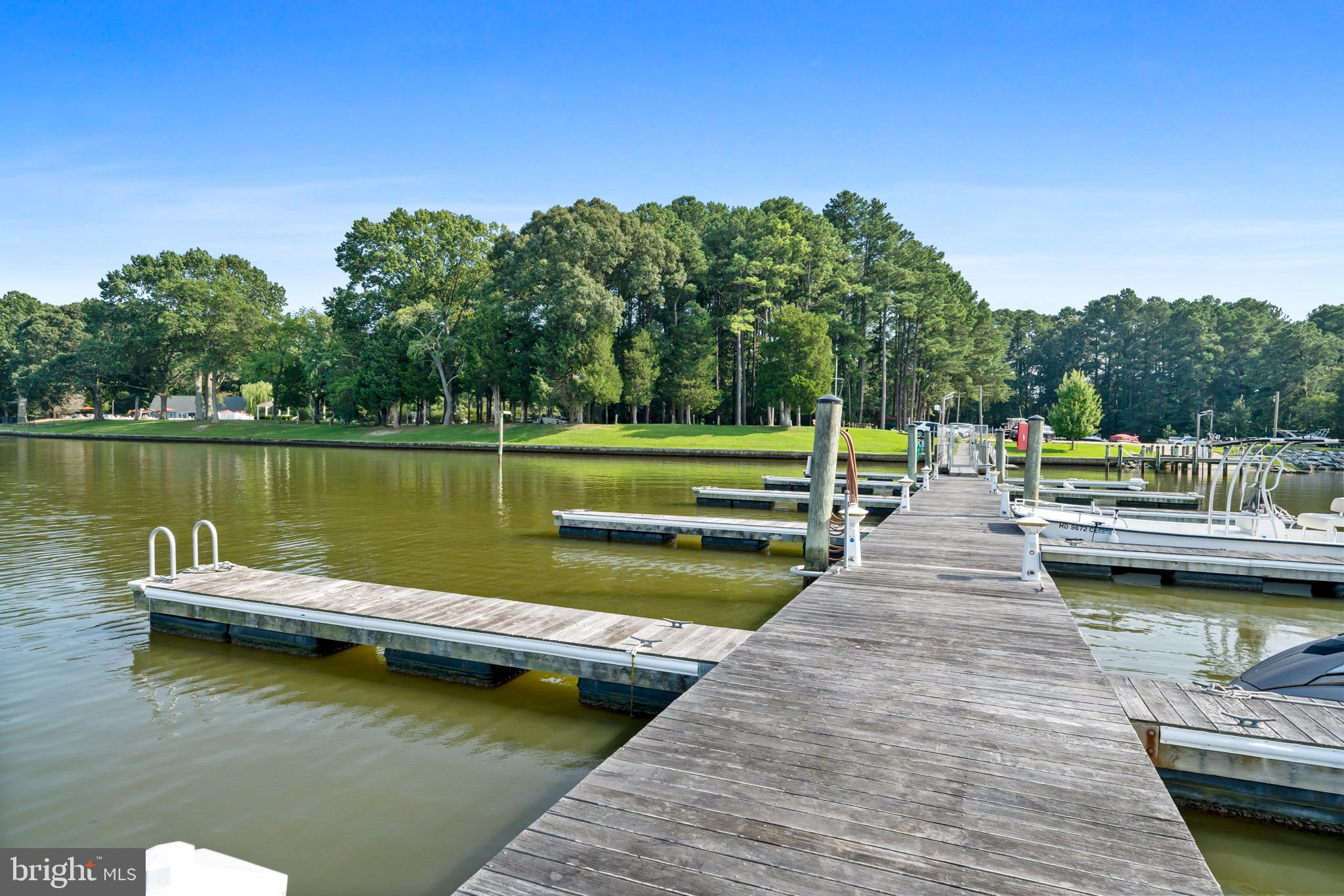 SWAN POINT - Residential