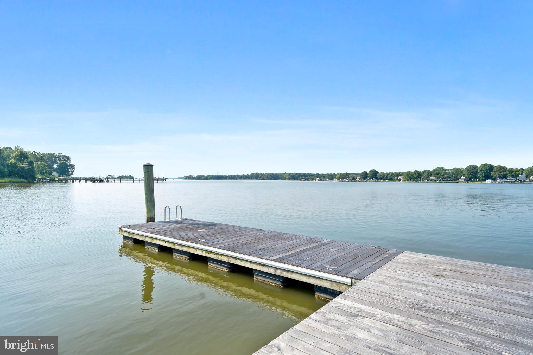 SWAN POINT - Residential