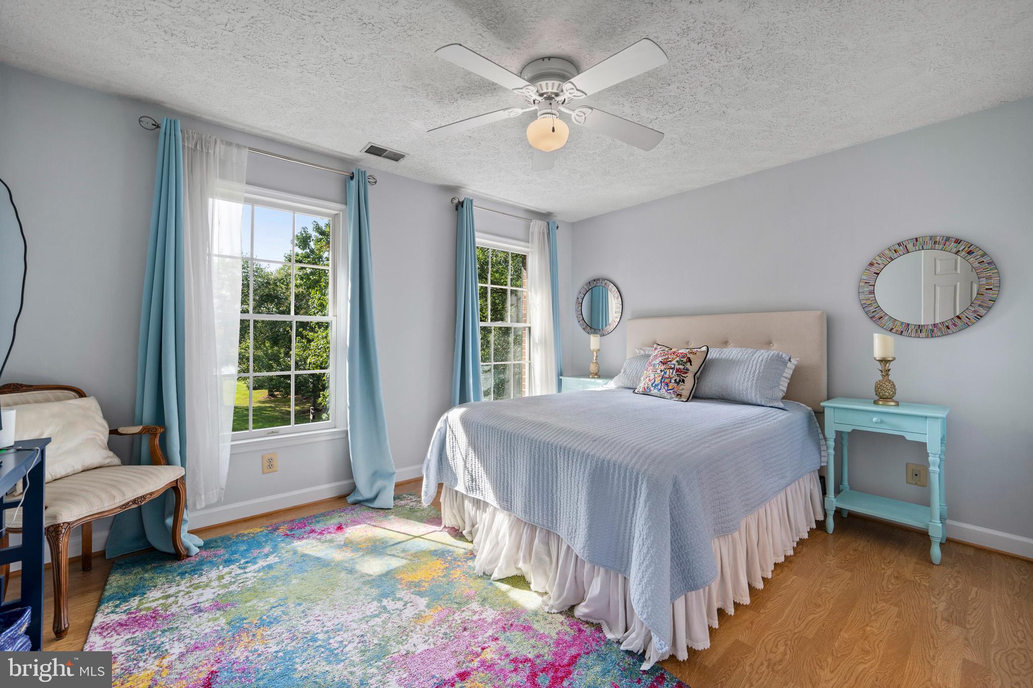 SWAN POINT - Residential