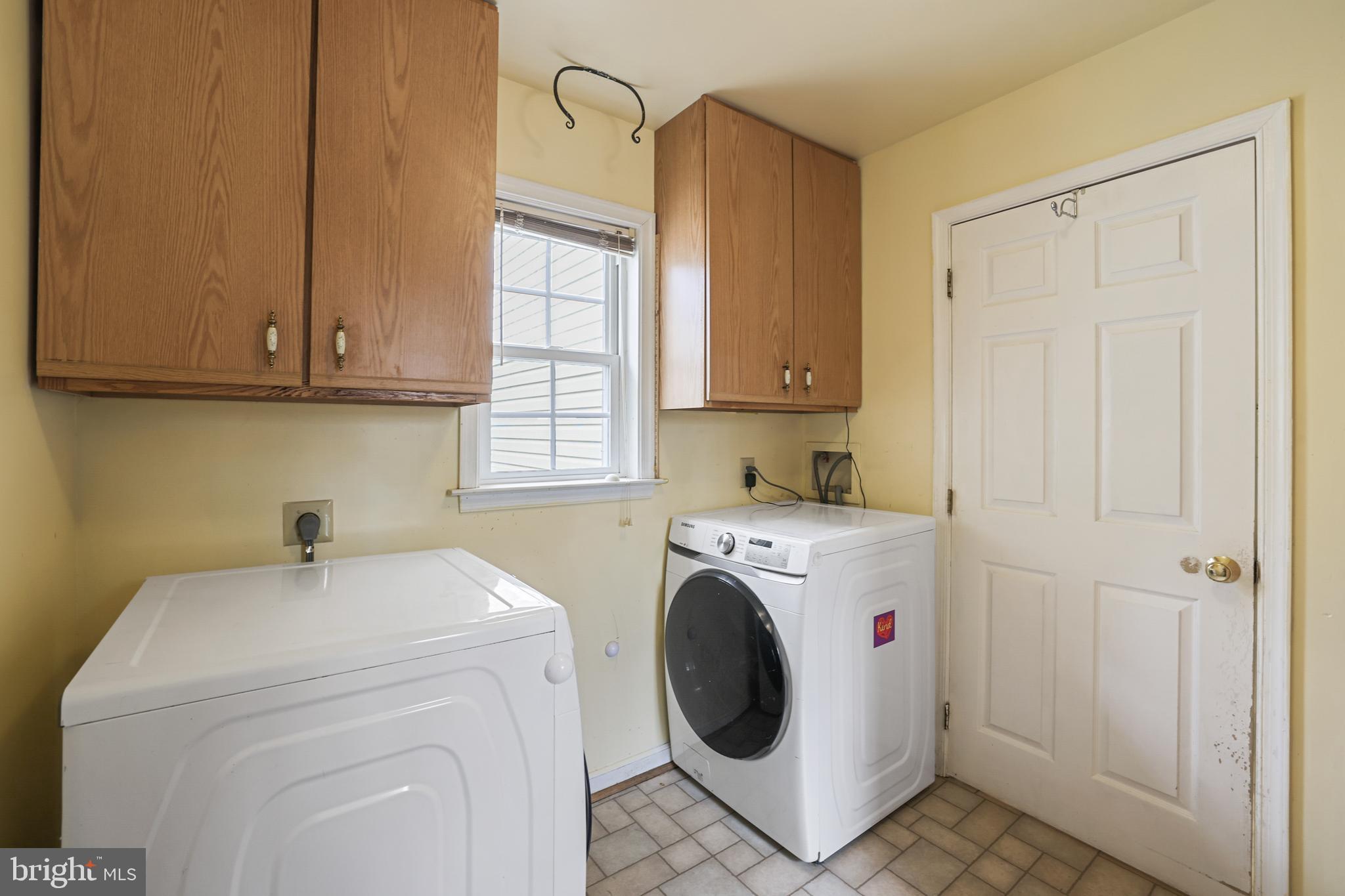 RIVERBEND ESTATES - Residential