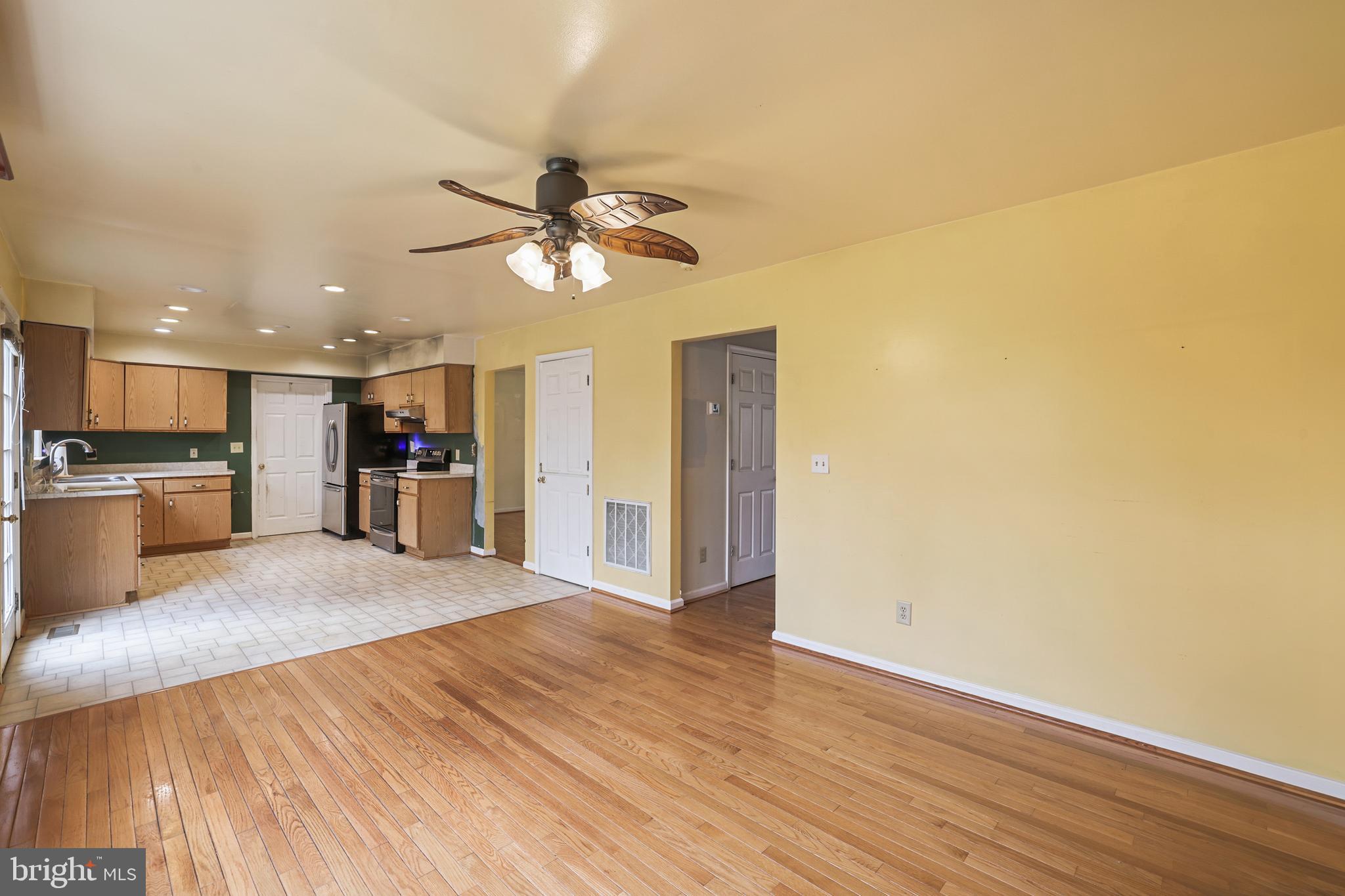 RIVERBEND ESTATES - Residential